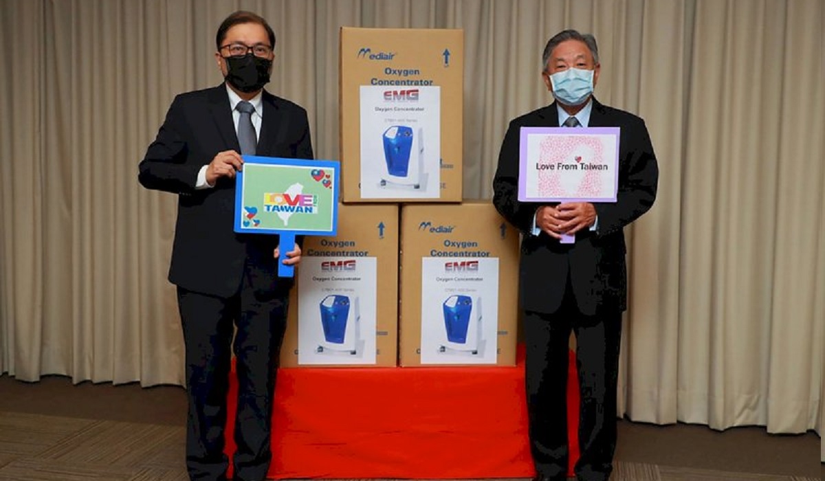 Taiwan donates 200 oxygen concentrators to the Philippines